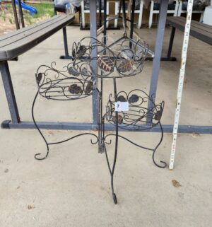 y7- 3-tier folding plant stand