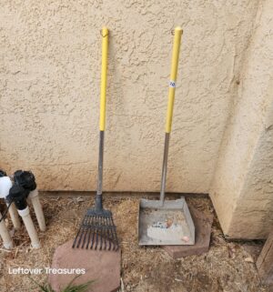y10- Pooper Scooper Set