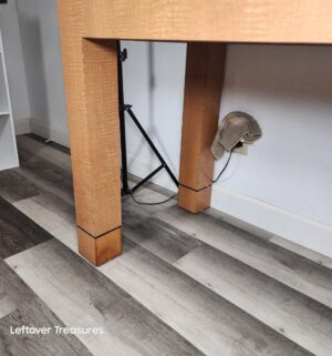 y22- Sofa Entry Table - Image 4
