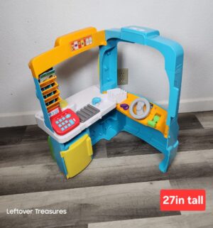 y32- Fisher-Price Laugh & Learn Servin' Up Fun Food Truck activity center - Image 1