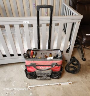 y48- Husky Rolling Tool Bag - Image 2