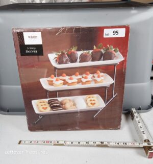 y95- 3 Step Server - Image 1