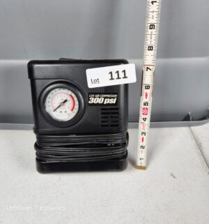 y111- 12v air compressor - Image 1