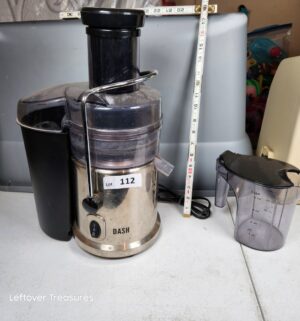 y112- Dash 800-watt centrifugal juice extractor. - Image 1
