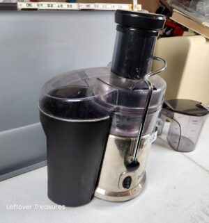 y112- Dash 800-watt centrifugal juice extractor. - Image 2
