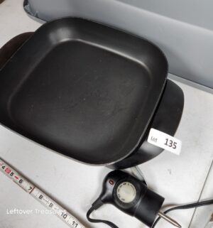 y135- Oster Electric Skillet - Image 2