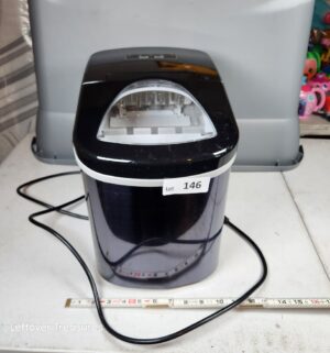 y146- Frigidaire Ice Maker