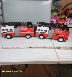 y153- Mighty Fleet Ladder 7 Fire Engines