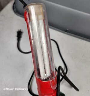 y163- Craftsman Model 73940 Shop Lamp - Image 2