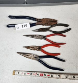 y179- needle-nose and linemans pliers - Image 1