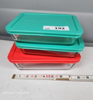 y192- Pyrex Covered Dish Set - Image 2