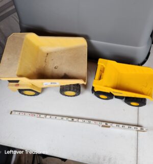 y206- newer toy dumptrucks - Image 2