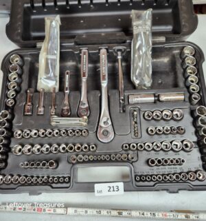 y213- large craftsman stocket set - Image 2