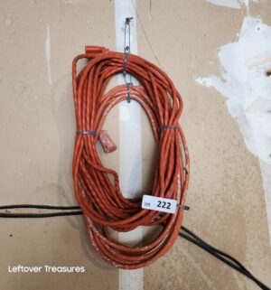 y222- 2 power cords - Image 1