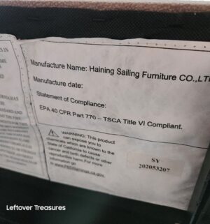 y234- Awesome 2020 Power Recliner. Excellent Condition. Slide Out Cup Holders, USB Port. Sold at MOR, Ashley Furn. - Image 4