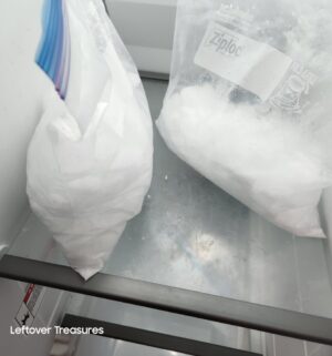 y236- 2021 Whirlpool side-by-side refrigerator in stainless steel. Ice maker was off. Water dispenser worked - Image 6