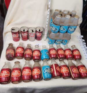 b5- 1970s 10oz Dr Pepper soda bottles
