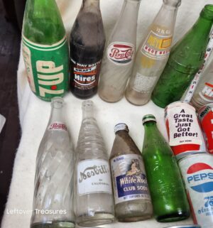 b6- vintage bottle, can collection - Image 3