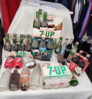 b10- vintage bottle collection w/ 7up carry cases