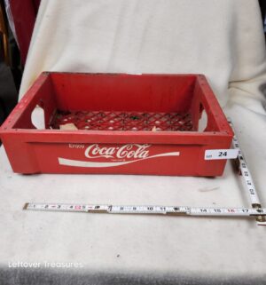 b24- 1970s red plastic Coca-Cola soda pop bottle carrier crate