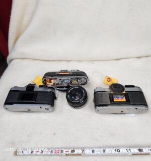 b58- vintage Canon AE-1 35mm SLR cameras - Image 3