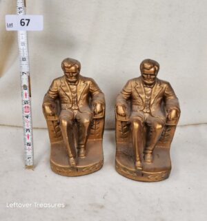 b67- vintage Abraham Lincoln bookends