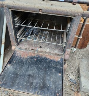 y3- 1890s antique Spark gas stove - Image 3