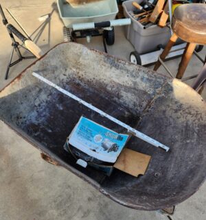 y19- Jackson Wheelbarrow w/ flat tire - Image 3