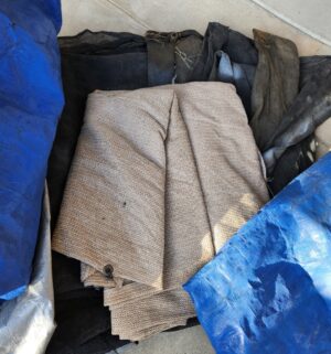 y20- Usable tarps. 2 are cut in half - Image 3