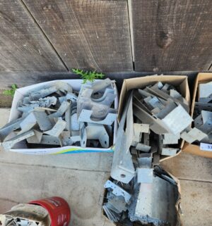 y37- joist hangers, rafter brackets - Image 2