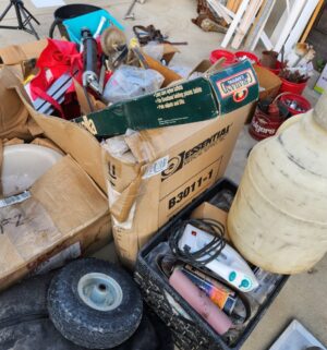 y41- HUGE Pile of usable hardware, tools. Buyer to take all - Image 6