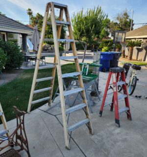 y44- 8ft contruction grade ladder - Image 1