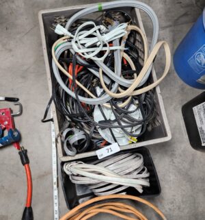 y71- scrap wire and good cords - Image 2