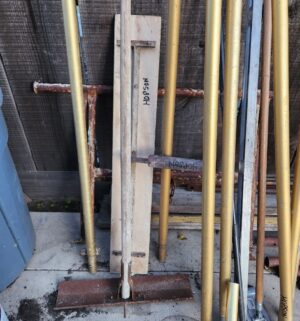 y84- concrete finishing sweepers w/ poles - Image 3