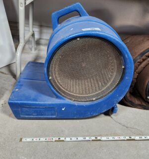 y90- Air Mover - Image 1