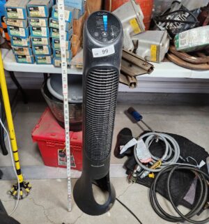 y99- honeywell tower fan - Image 1