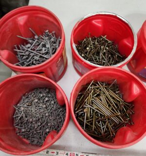 y132- tins of nails - Image 2