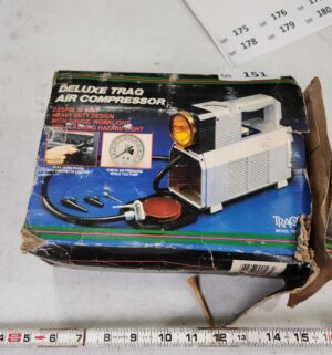 y151- deluxe air compressor - Image 1