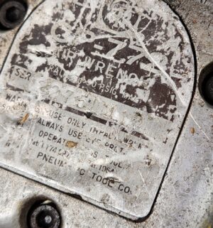 y172- 1/2 in drive impact wrench - Image 3