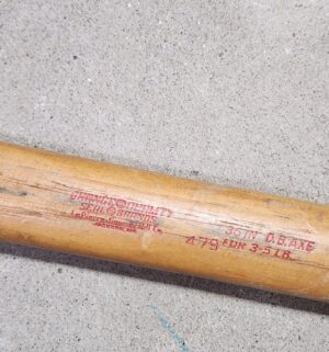 y195- double bit axe - Image 3