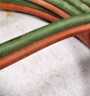 y198- dayco oxy/acy hoses. 250psi - Image 3