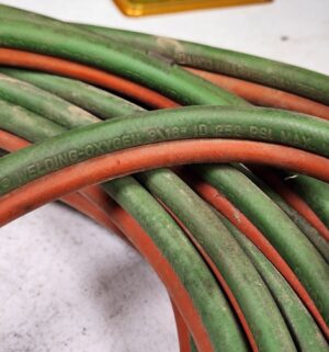 y198- dayco oxy/acy hoses. 250psi - Image 4