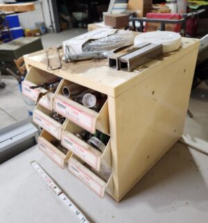 y201- organizer w/ contents - Image 2