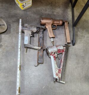 y213- nailers - Image 1