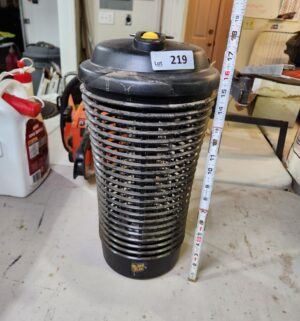 y219- black flag bug zapper - Image 1