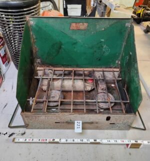 y221- vintage coleman camp stove - Image 1