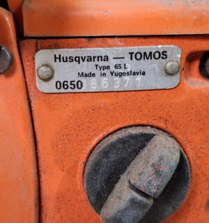 y239- Husqvarna Tomos Type 65L. Chainsaw. Has compression - Image 3