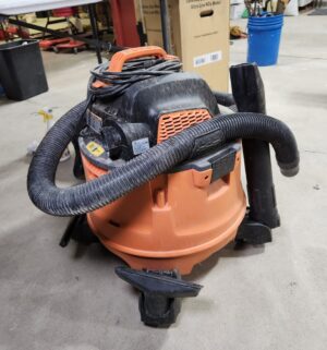 y271- Ridgid NXT 12 gallon shop vac - Image 2