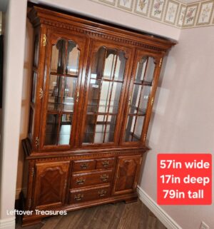 y289- 2 Piece Lighted China Hutch. Amazing Condition. Loading Assistance Available - Image 1