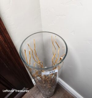 y292- Contempoary Glass Vase - Image 2